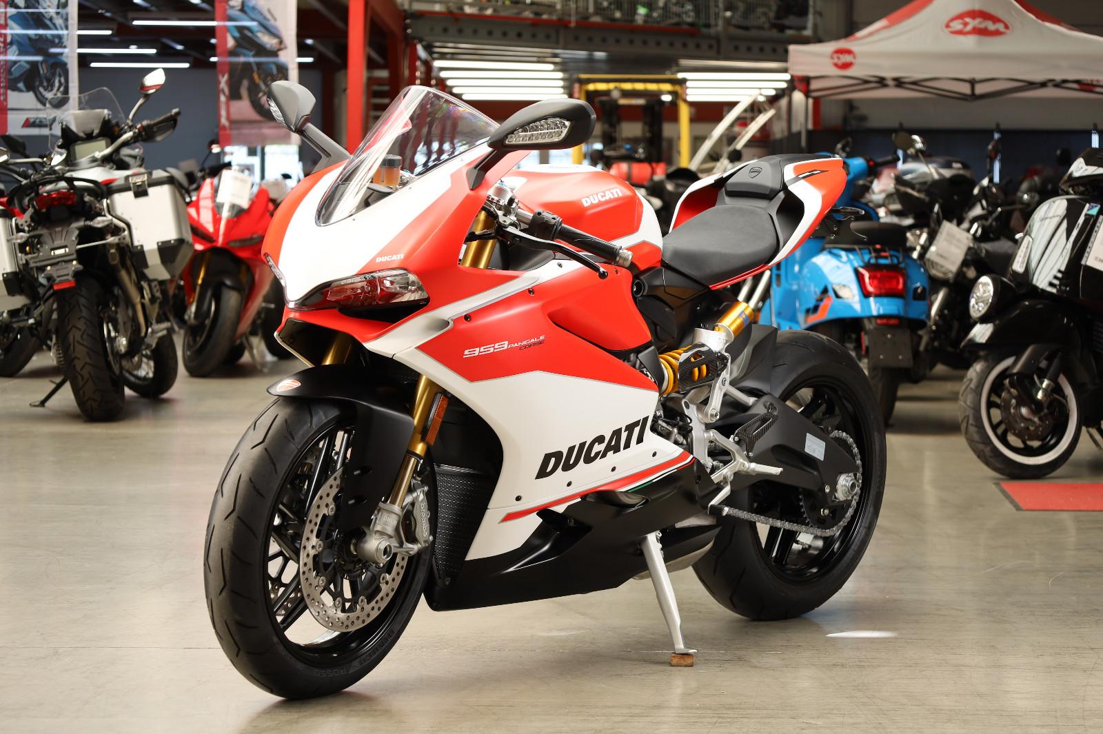 Ducati Panigale 959 Corse NEUWERTIG
