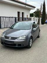 Volkswagen Golf V Lim. Comfortline - Gebrauchtwagen in München bis 5.000 Euro