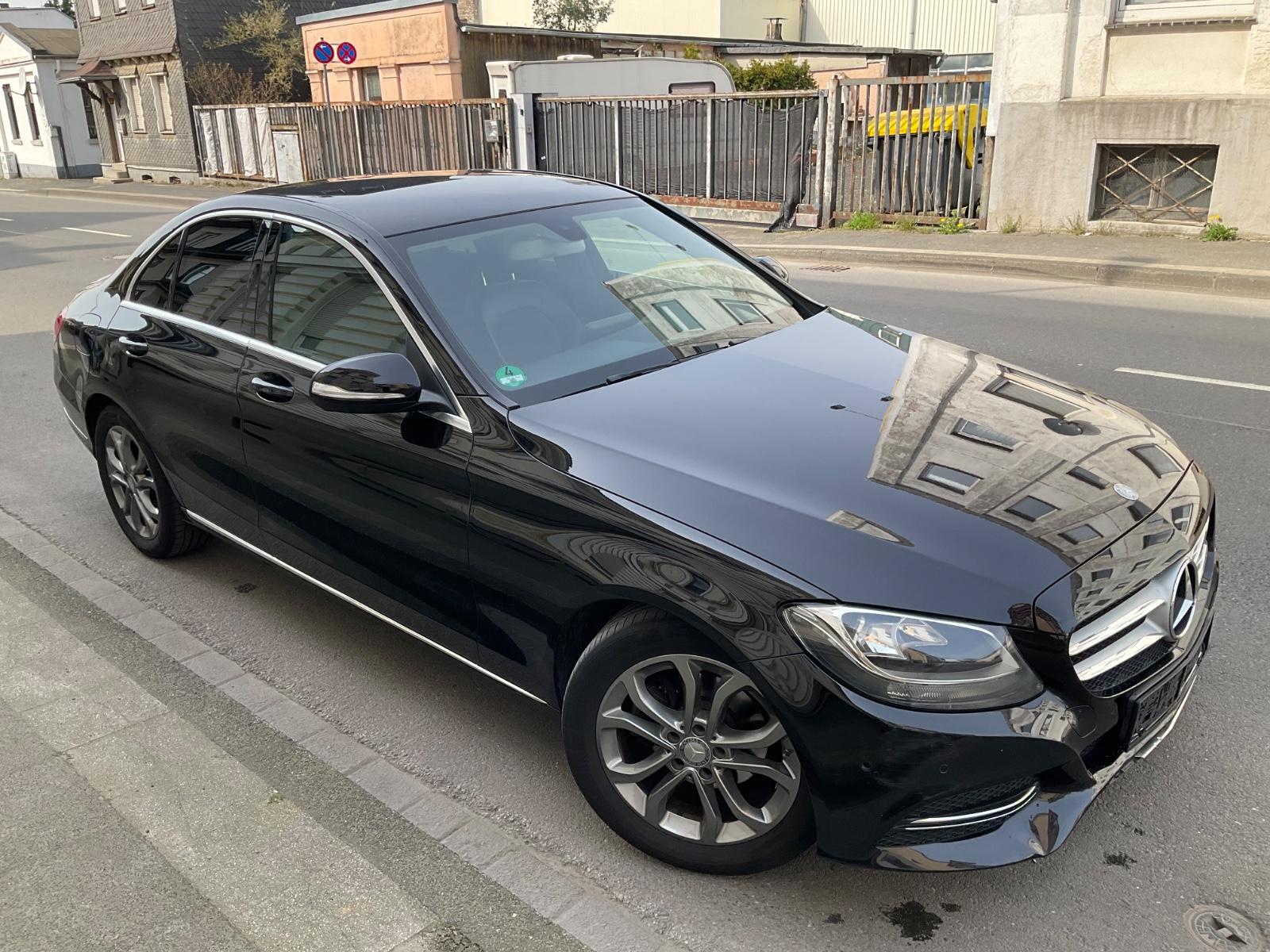 Mercedes-Benz C 180, LIM. AUT. NAVI, PDC,  ALU, SCHALTWIPPEN