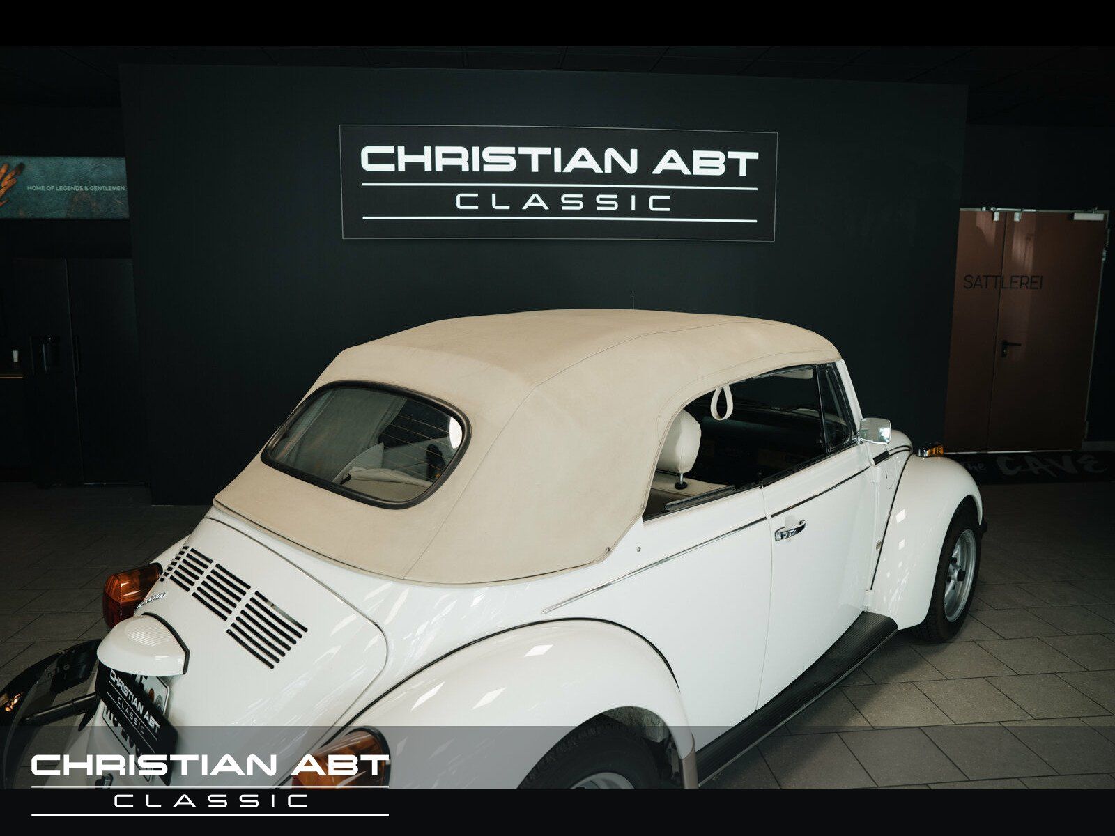 Fahrzeugabbildung Volkswagen Käfer 1303 Triple White / Orig. KM!