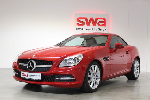 Mercedes-Benz SLK 350 !!! TOP-Zustand !!! Original 4800km !!!