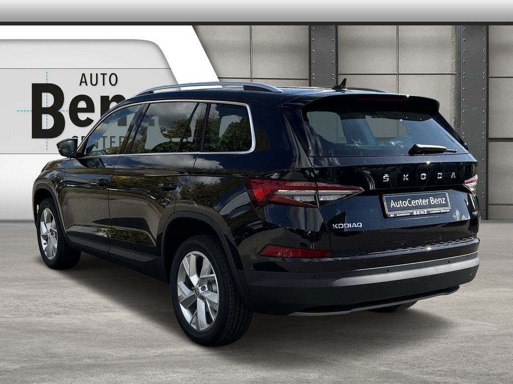 Skoda KODIAQ STYLE 2.0 TDI DSG 4x4 *AHK*ACC*MATRIX* imagem 3