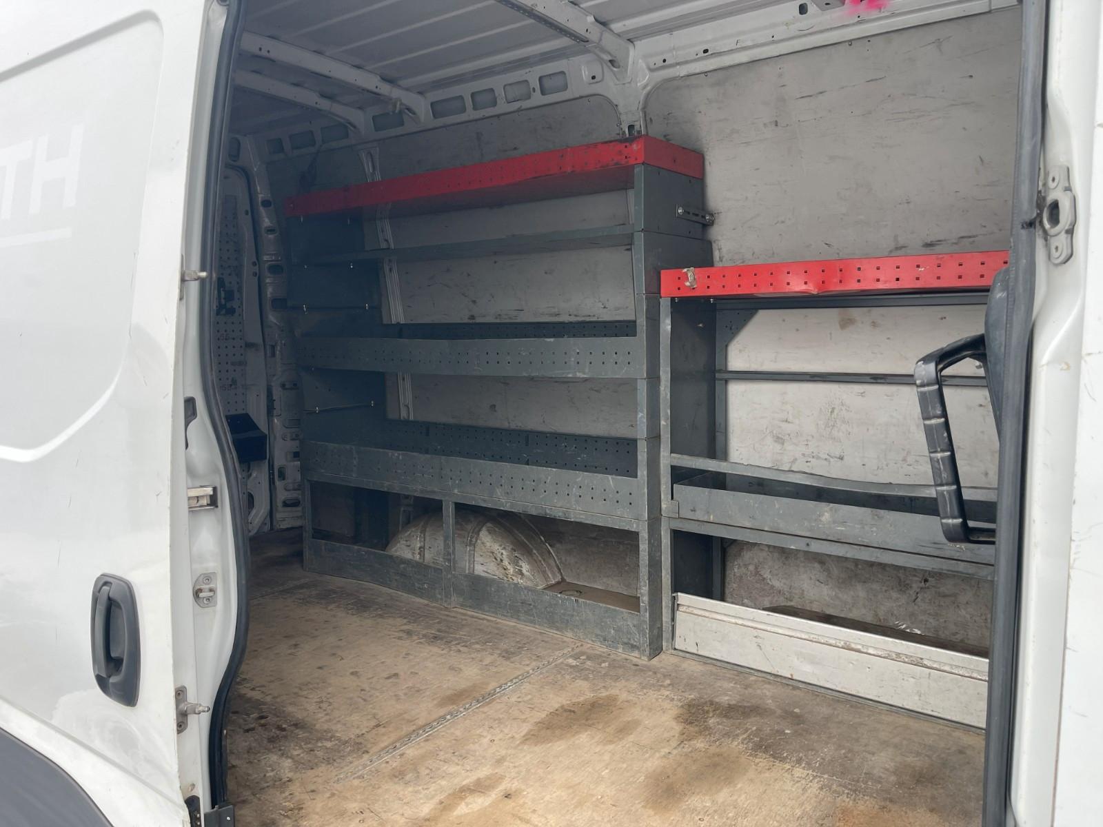 Iveco ANDERE Daily Kasten HKa 35 S  TÜV 06 2027