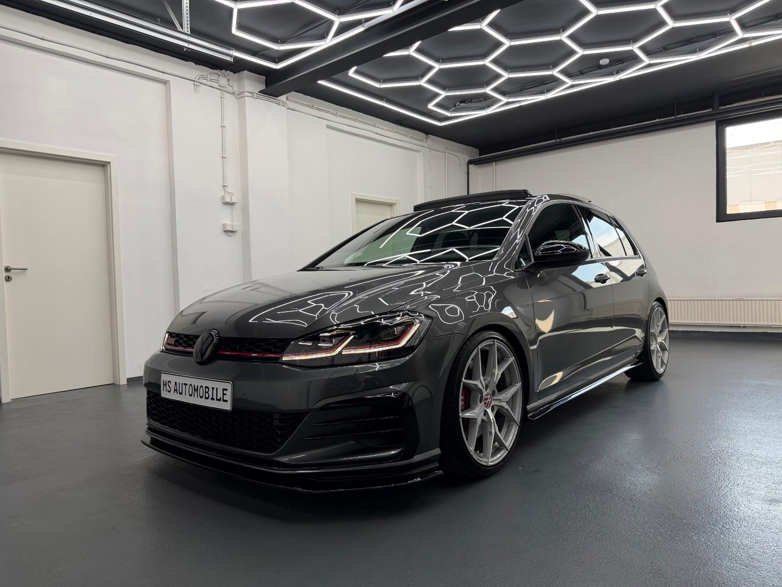 Volkswagen Golf VII Lim. GTI Performance*PANO*TCR-OPTIK*ACC