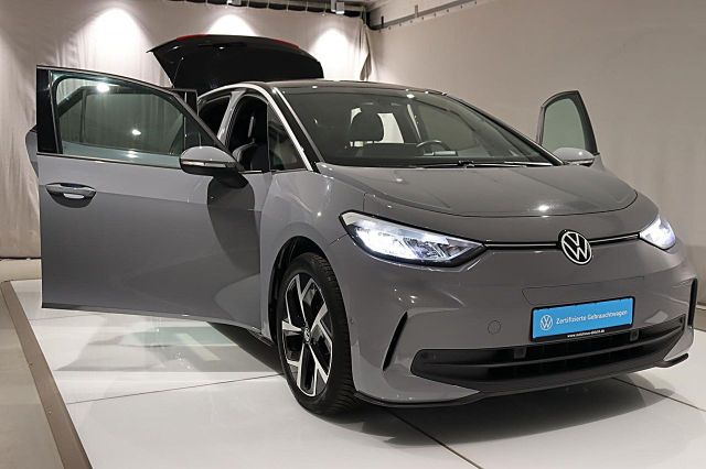 ID.3 Pro 150kW Kamera TravelAssist Navi Ganzjahr
