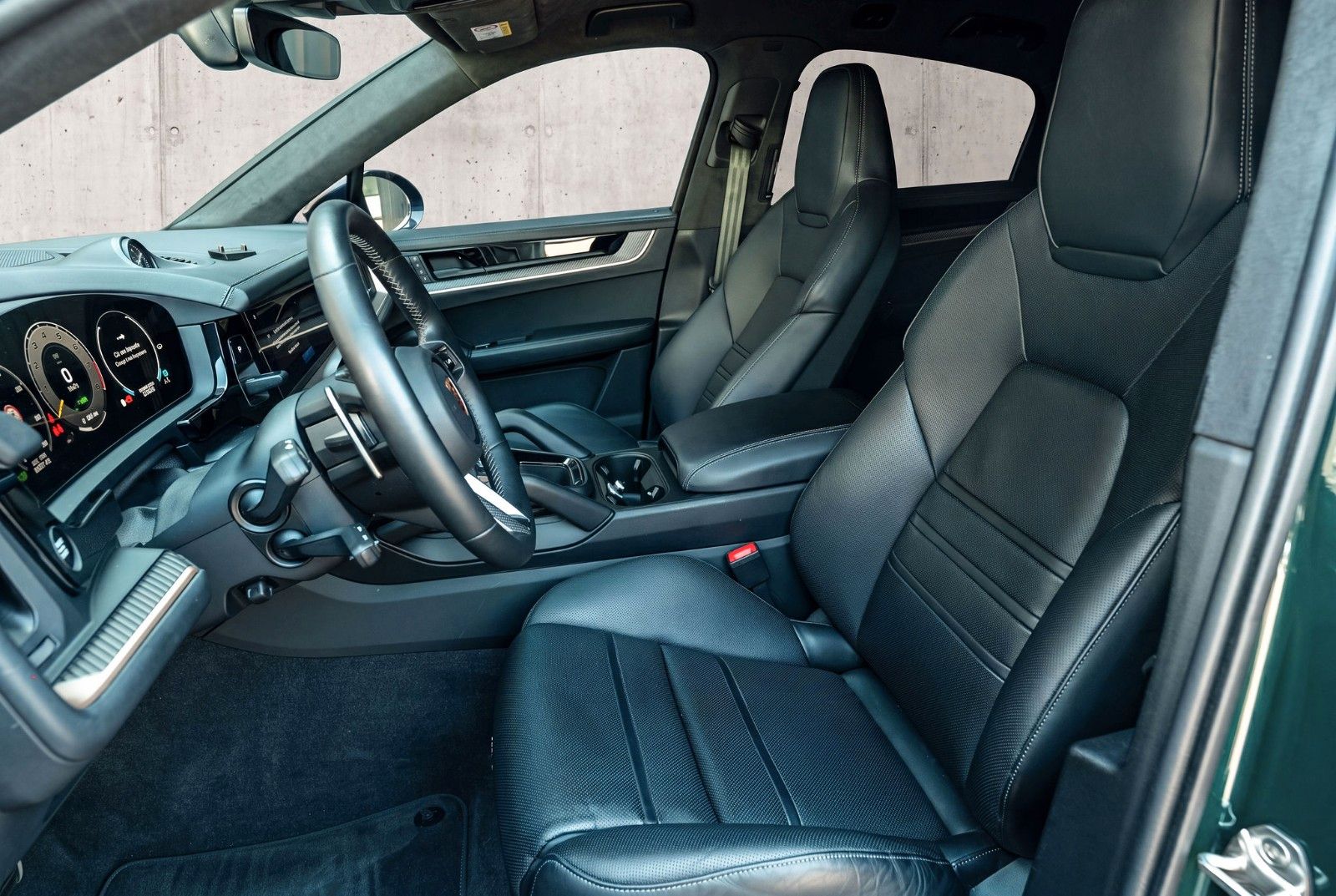 Porsche Cayenne Turbo E-Hybrid mit GT-Paket imagem 3