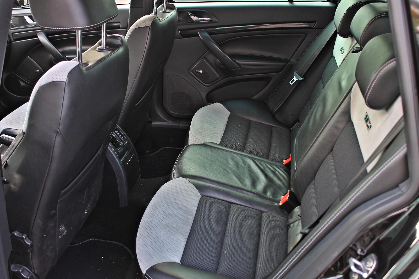 Skoda Octavia Combi RS 2.0 TSI 200 ch BVM / 165 000 km / Alcantara / Bi-Xénon / Sièges chauffants