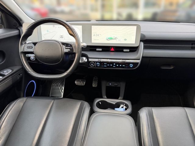 Fahrzeugabbildung Hyundai IONIQ 5 Uniq Elektro 4WD +LEDER+LED+PDC+RFK+KLIM