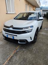 Citroën Citroen C5 Aircross BlueHDi 130 S&S Live - Citroën C5 Aircross LIVE mit Diesel-Antrieb