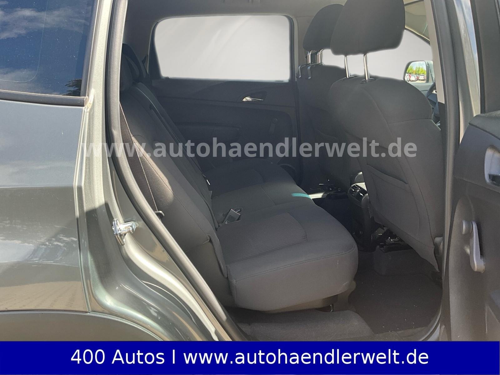 Chevrolet Orlando 2011 — photo 11