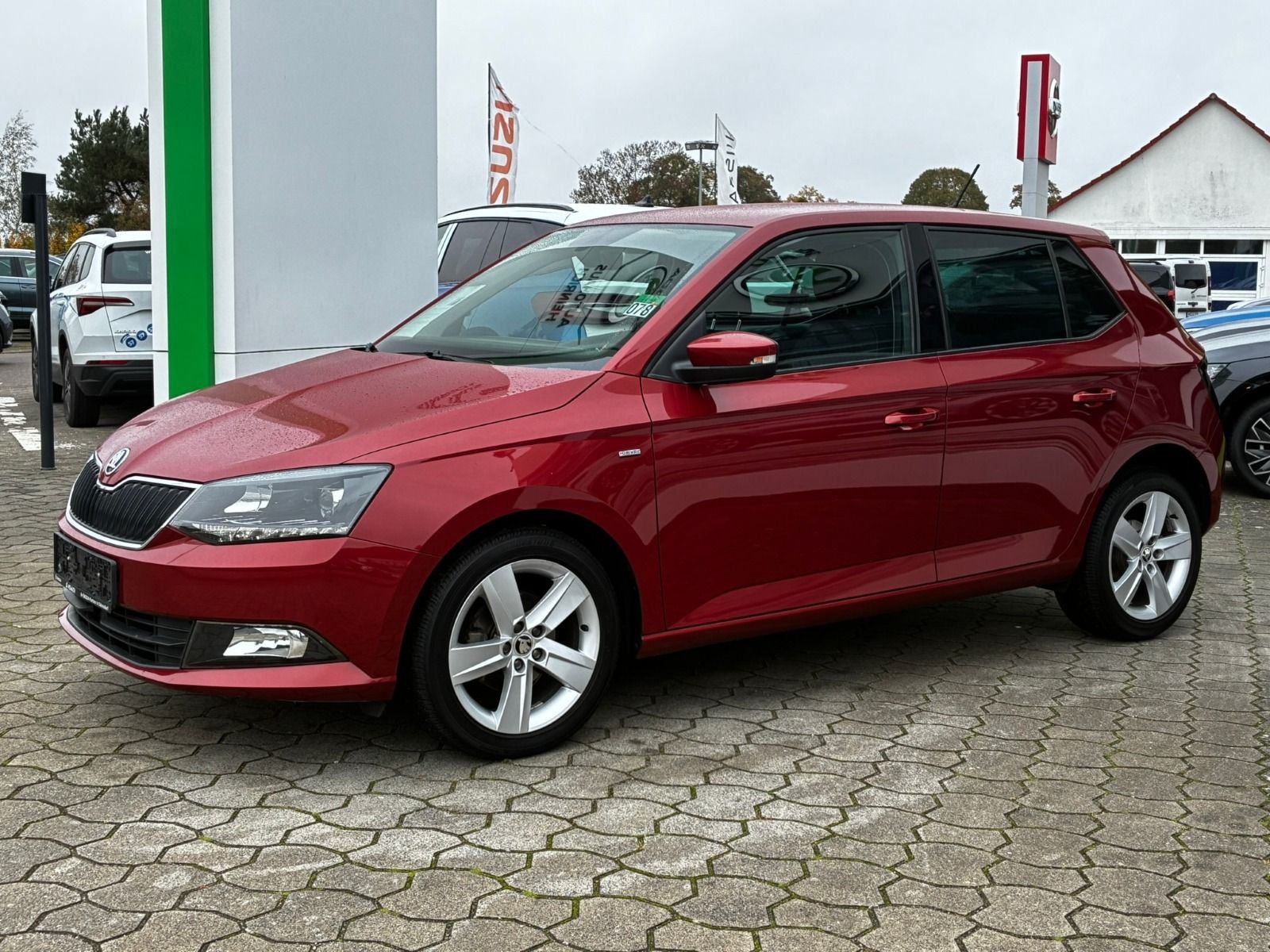 Fahrzeugabbildung SKODA Fabia 95PS 5-Gang*GRA*PDC*Climatronic*Euro6