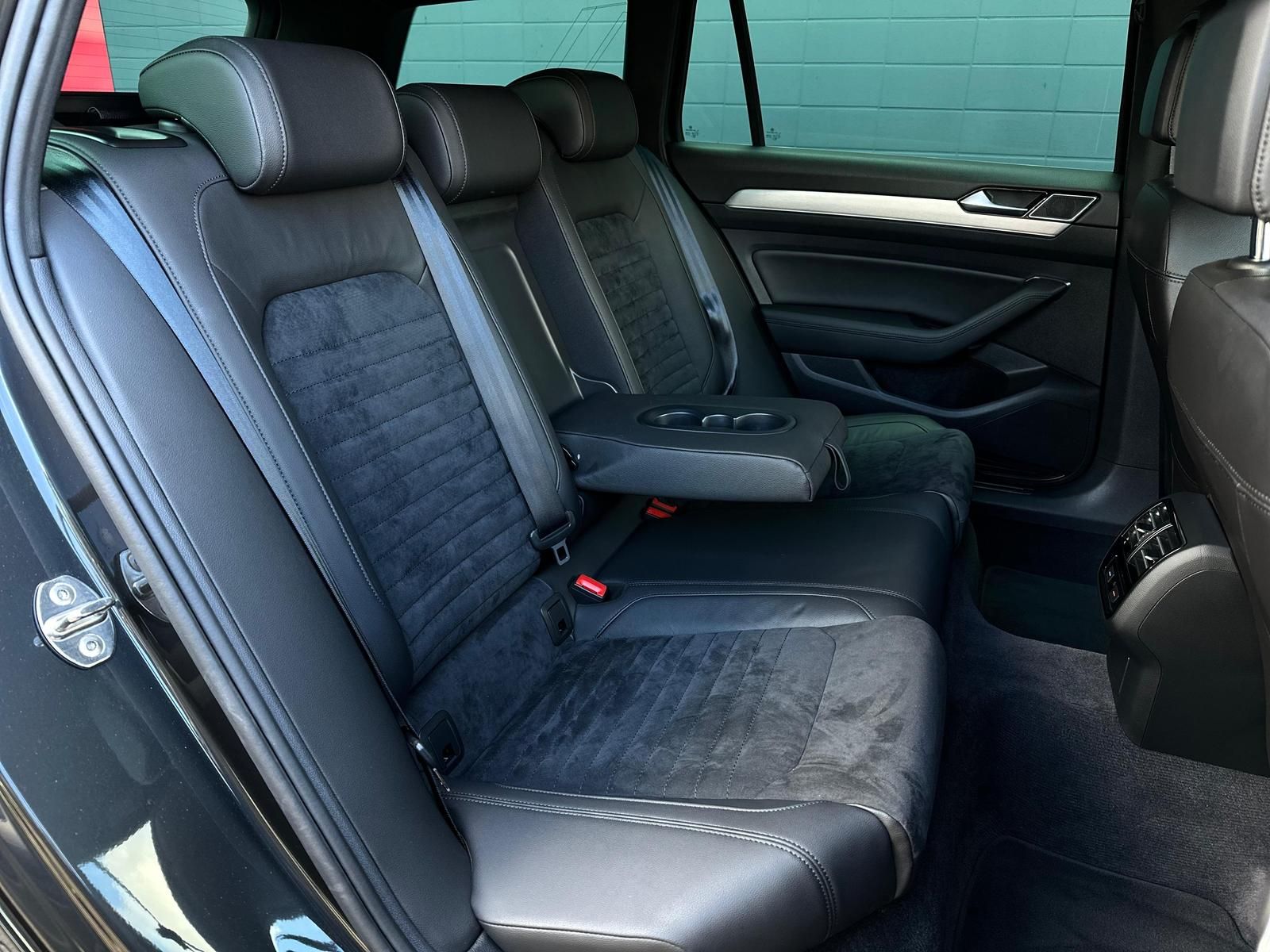 VW Passat 2.0TDI HIGHLINE 4M - Image 16