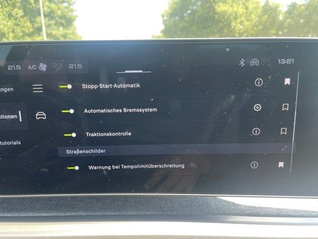 Fahrzeugabbildung Peugeot 3008 Allure MildHybrid 145 E-DSC6