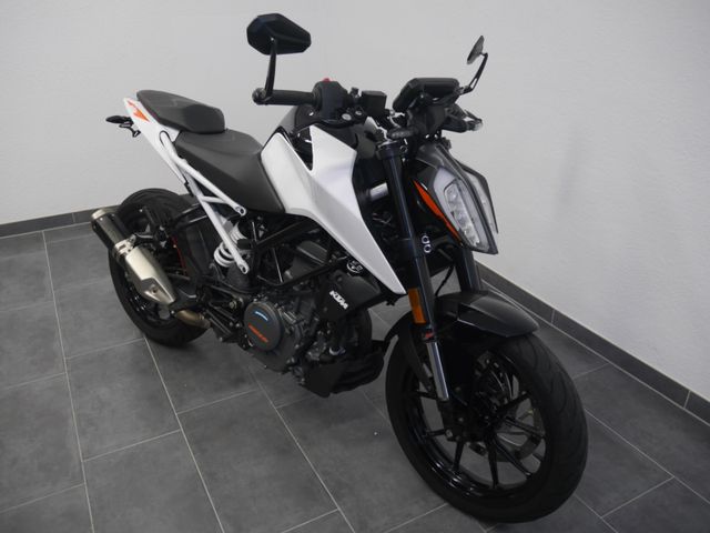 KTM Duke 390 // 2021 // 6300KM // Extras