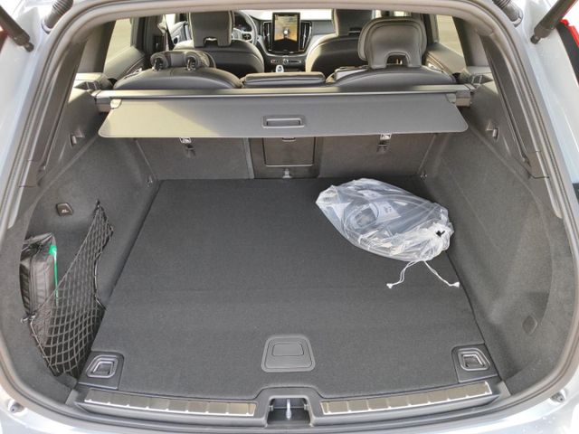 VOLVO XC 60 (Bild 12 von Array)