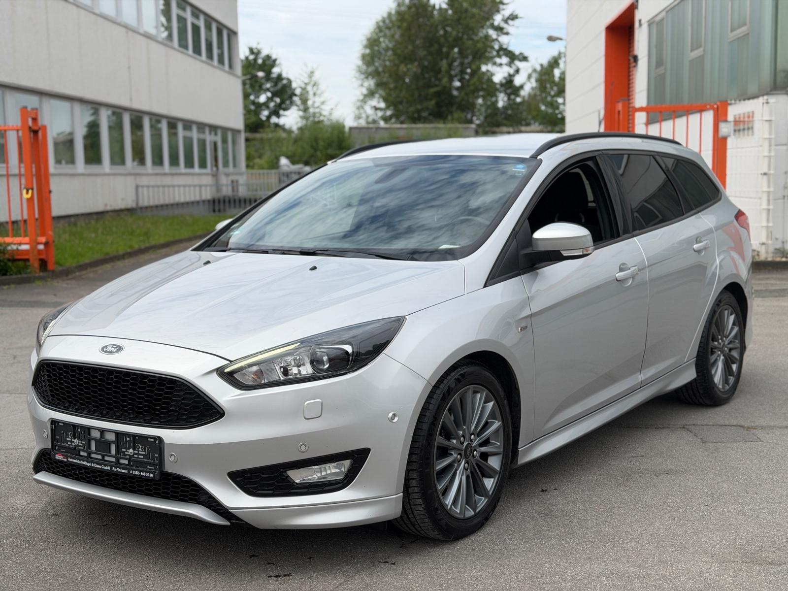 Ford Focus TurnierST-Line LED Xenon Euro6 Winterpaket