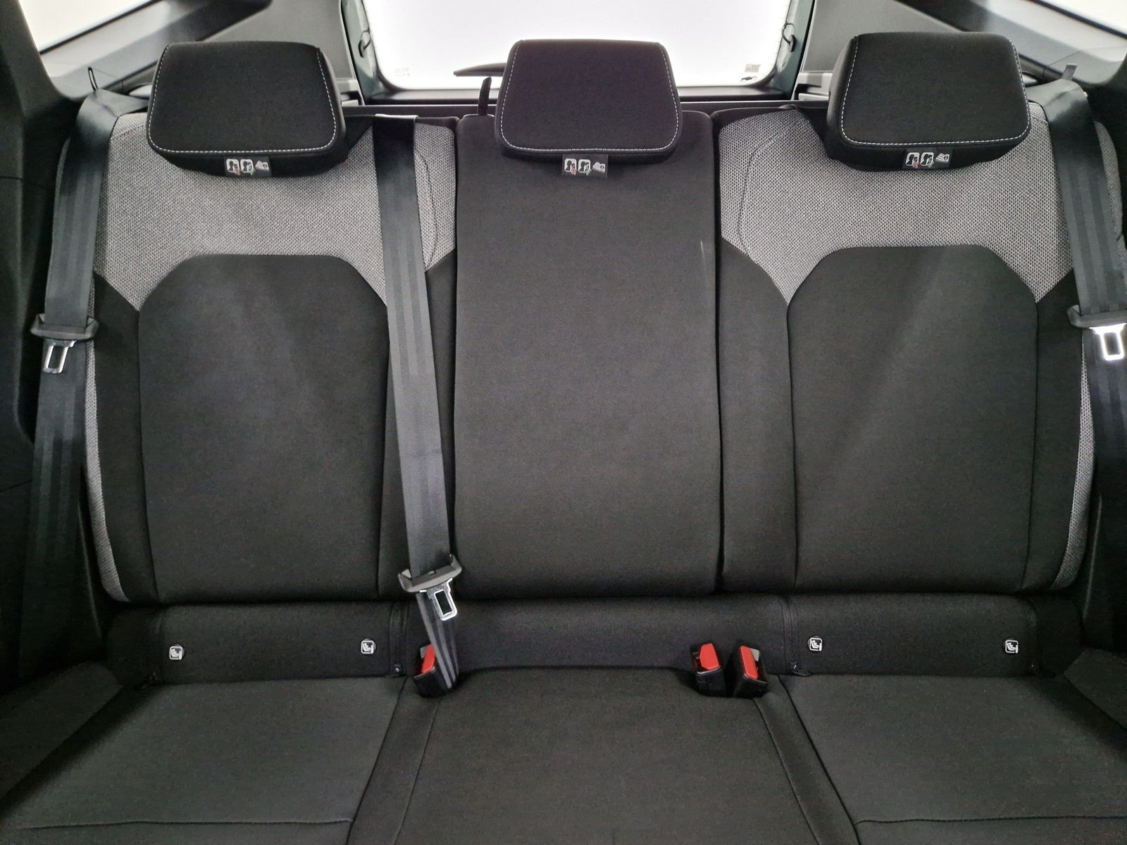 DACIA Bigster  Journey Hybrid 155 Winter-Plus – Bild 14