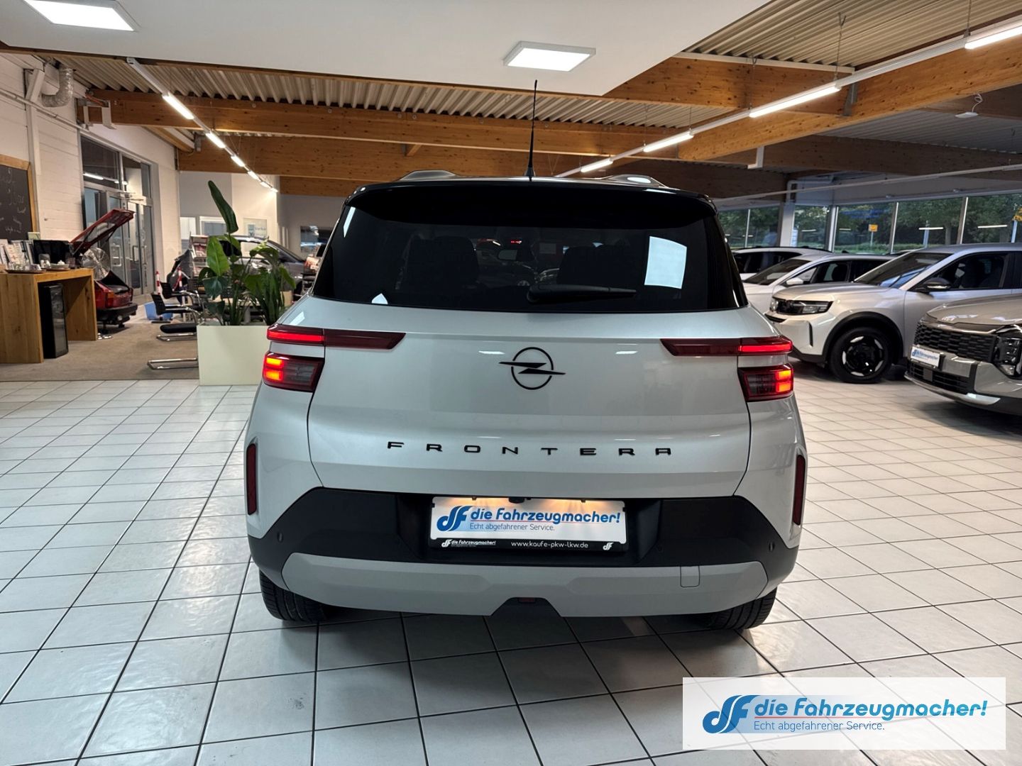 Fahrzeugabbildung Opel Frontera Electric GS 83 kW Navi Digitales Cockpi