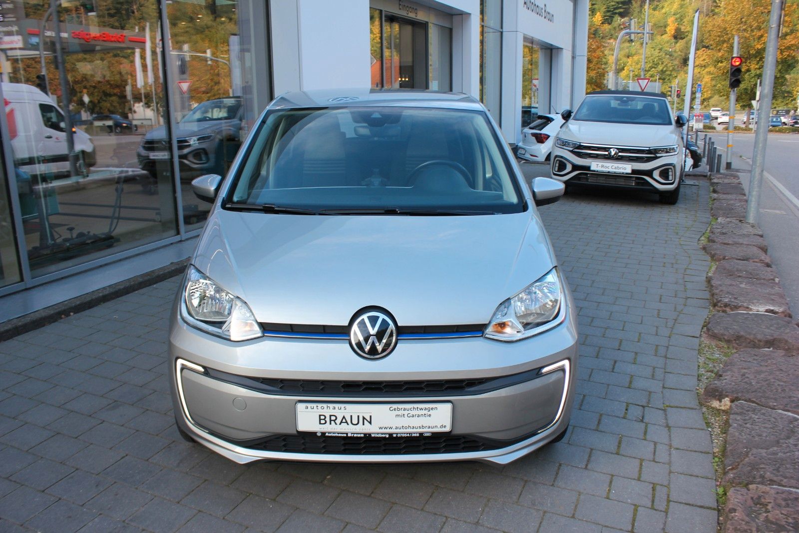 Volkswagen up! e-up! Style Plus 32 kWh Akku inkl. imagem 3