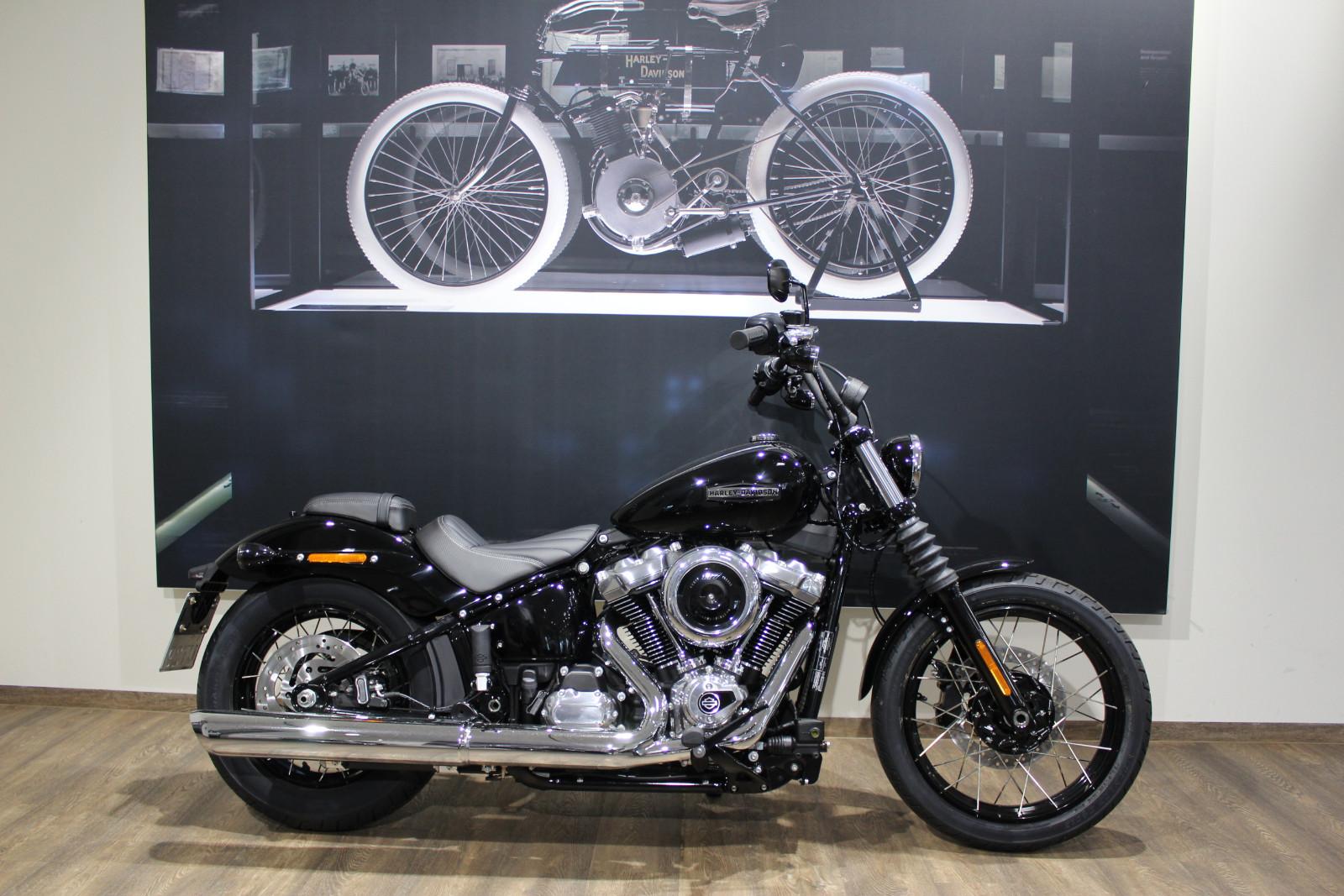 Harley-Davidson Street BOB FXBB 2025 Top Zustand