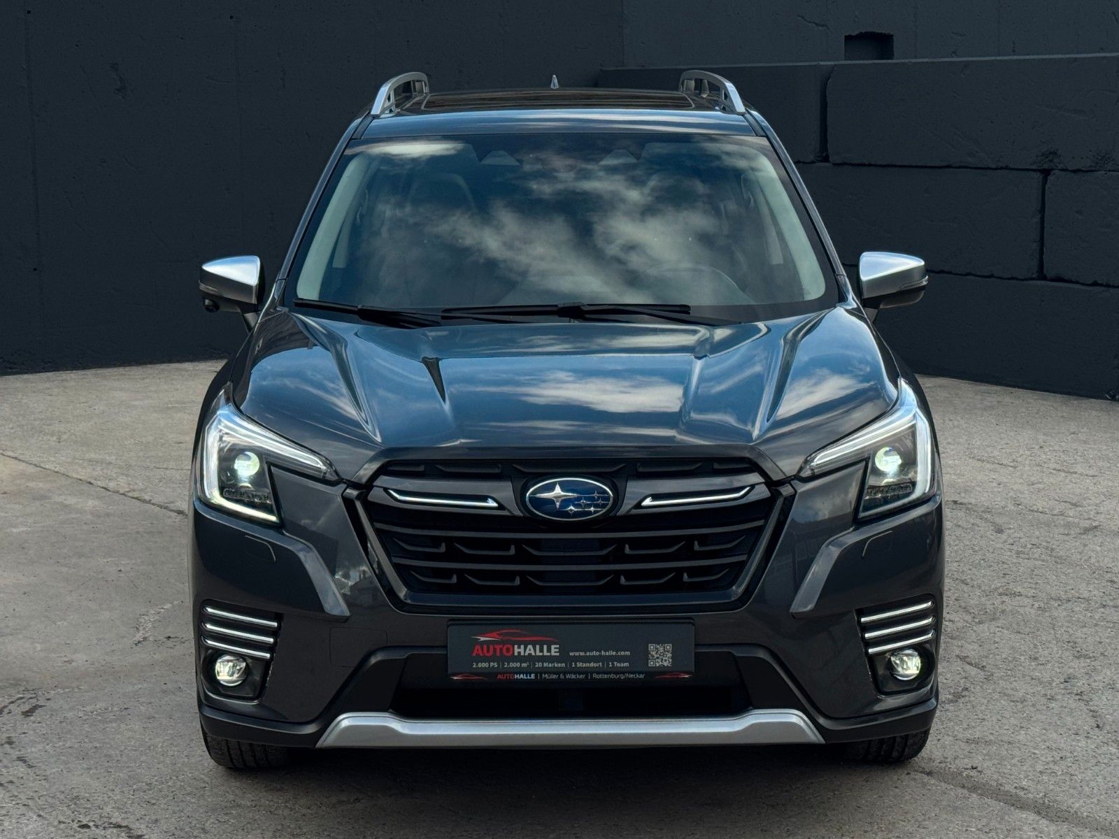 Fahrzeugabbildung Subaru Forester 2.0ie Platinum Standhzg. Pano Leder AHK