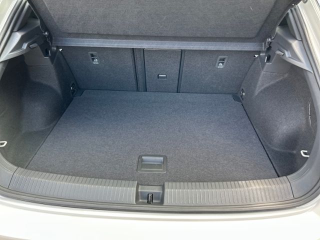 Fahrzeugabbildung Volkswagen T-Roc 1.0 TSI R-LINE LED-PLUS APP-CONNECT KLIMA