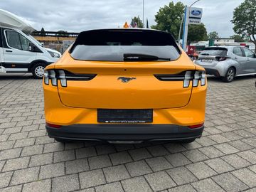 Ford Mustang Mach-E Basis Bang & Olufsen