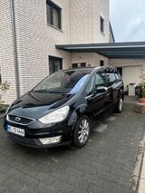 Ford Galaxy 2,0 TDCi 103kW DPF Ghia Ghia - Ford Galaxy aus 2009: Ghia