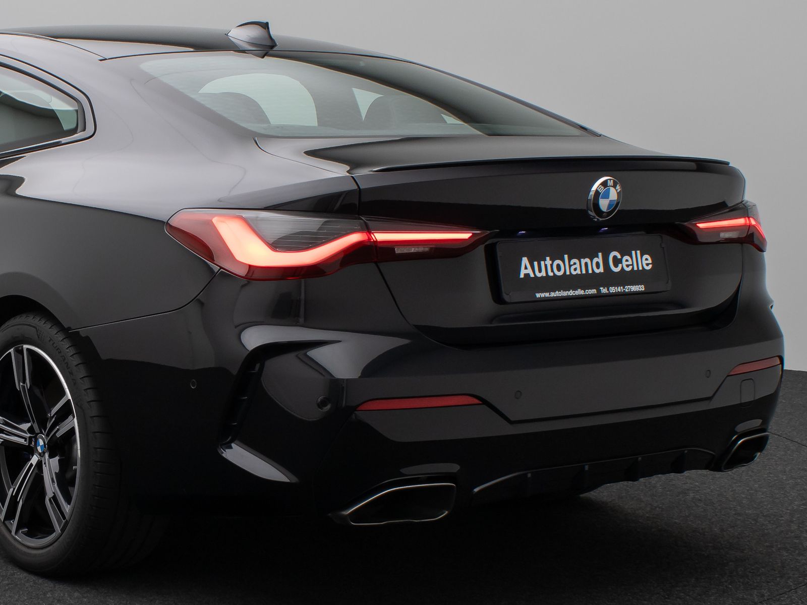 Fahrzeugabbildung BMW M440d xD Coupé Laser 360°HUD DAB H/K Komfort ACC
