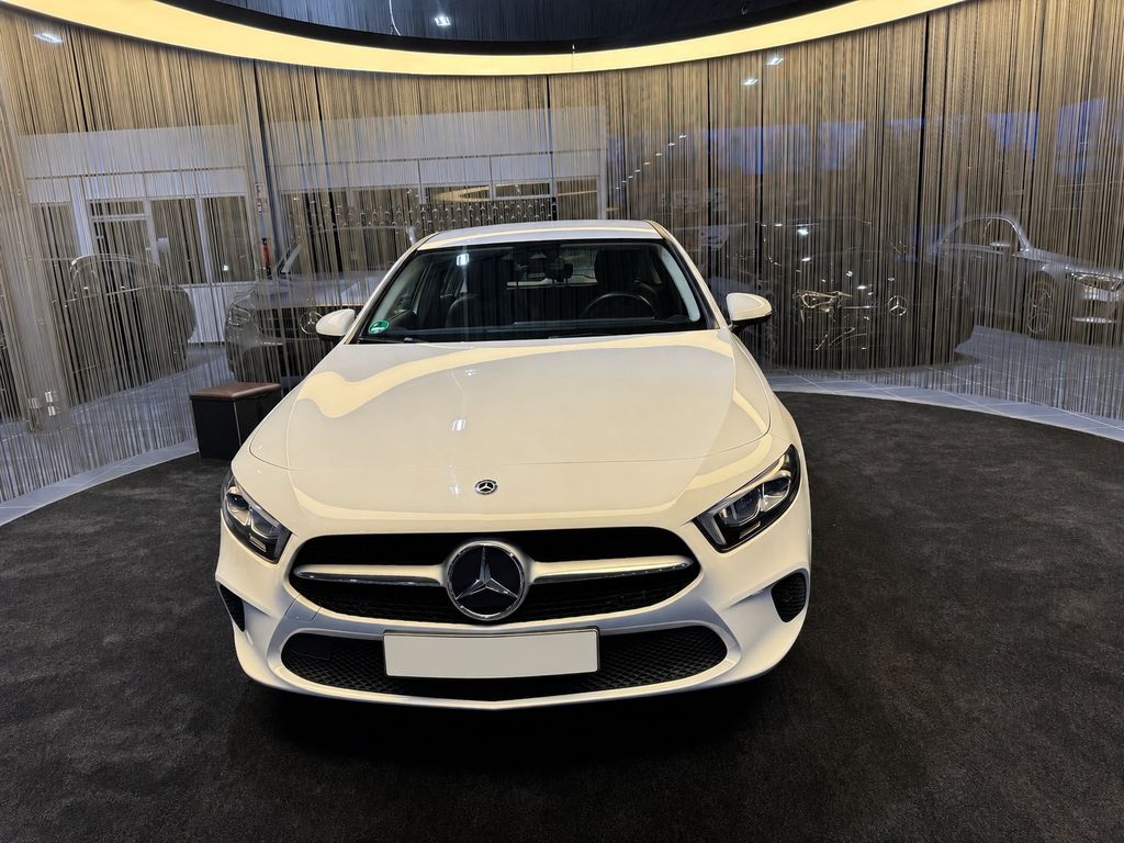 Image of Mercedes-Benz A 220
