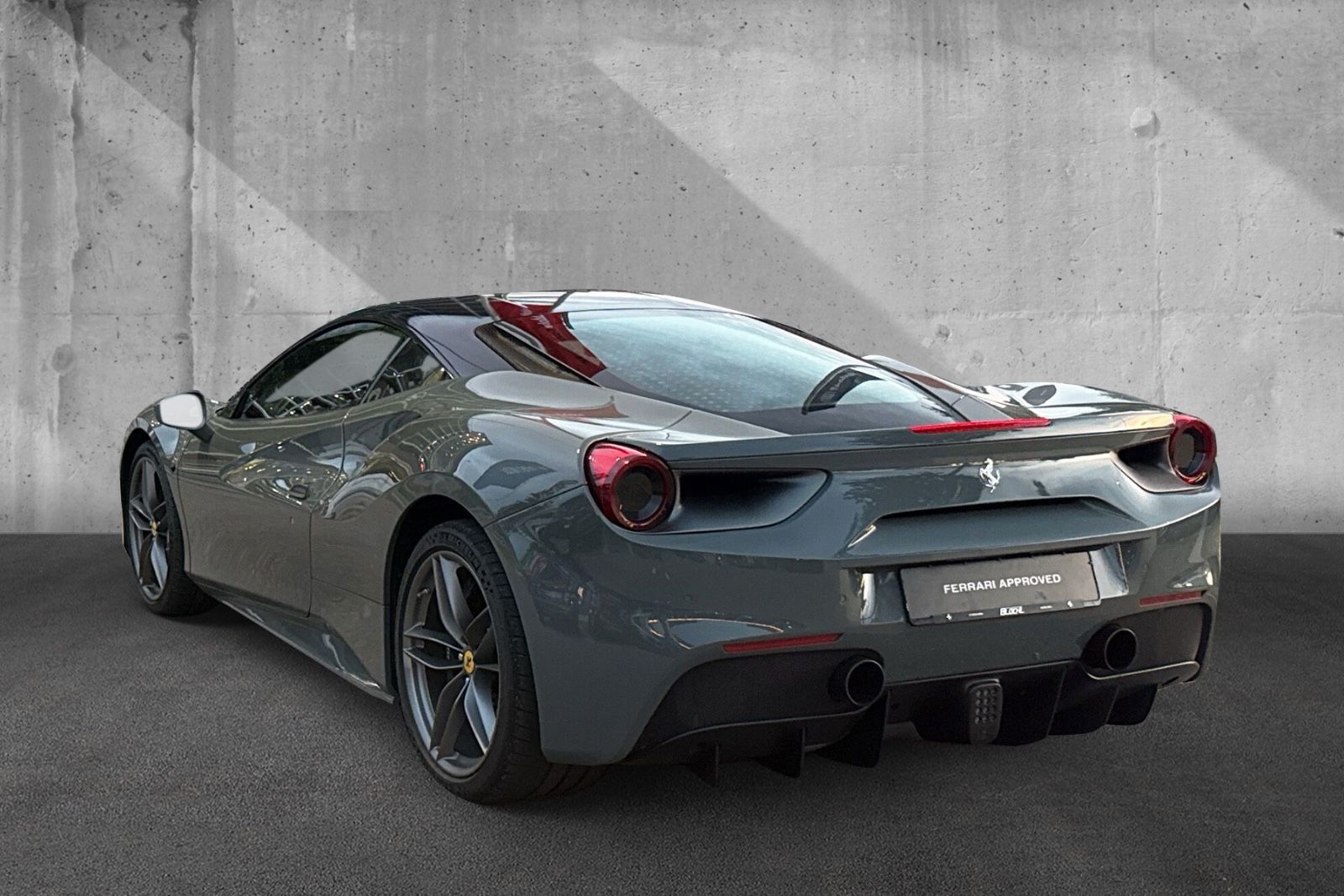 Fahrzeugabbildung Ferrari 488 GTB*ATELIER*Racing Seats*JBL*Sonderlack