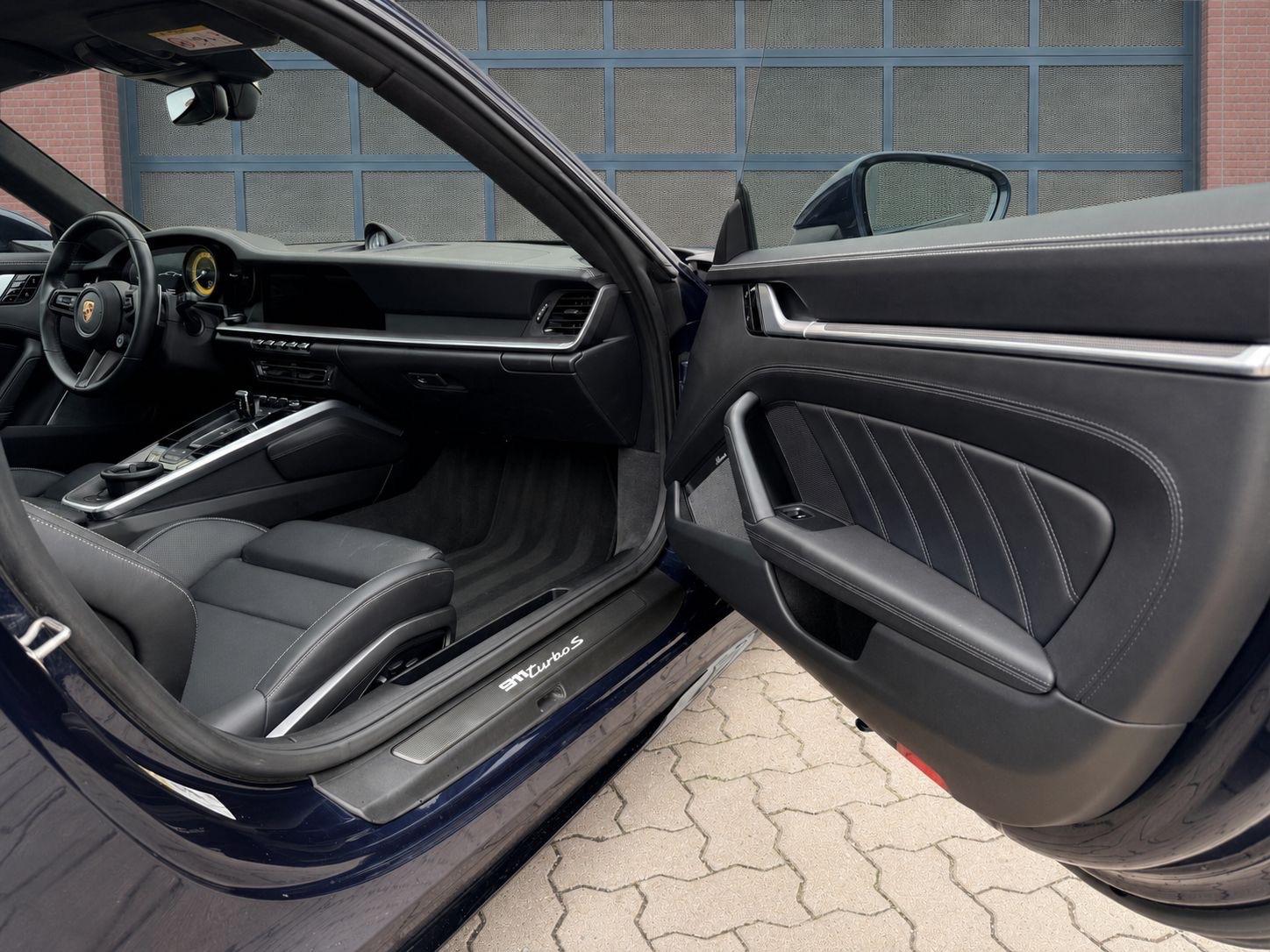 Porsche 992 Turbo S Approved Burmester Lift Carbon Pano