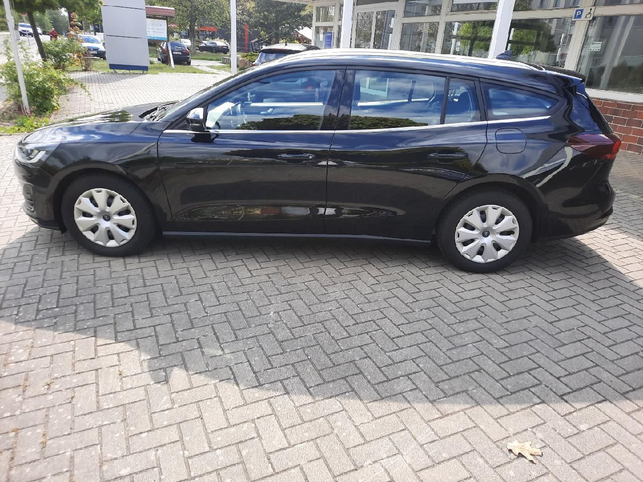 Fahrzeugabbildung Ford Focus Turnier Titanium