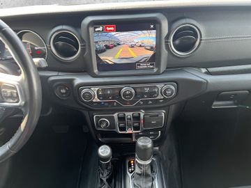 Jeep Wrangler Unlimited Plug-In-Hybrid Sahara 4xe