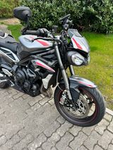 Triumph Street Triple 765 RS  - Offers matching your search criteria