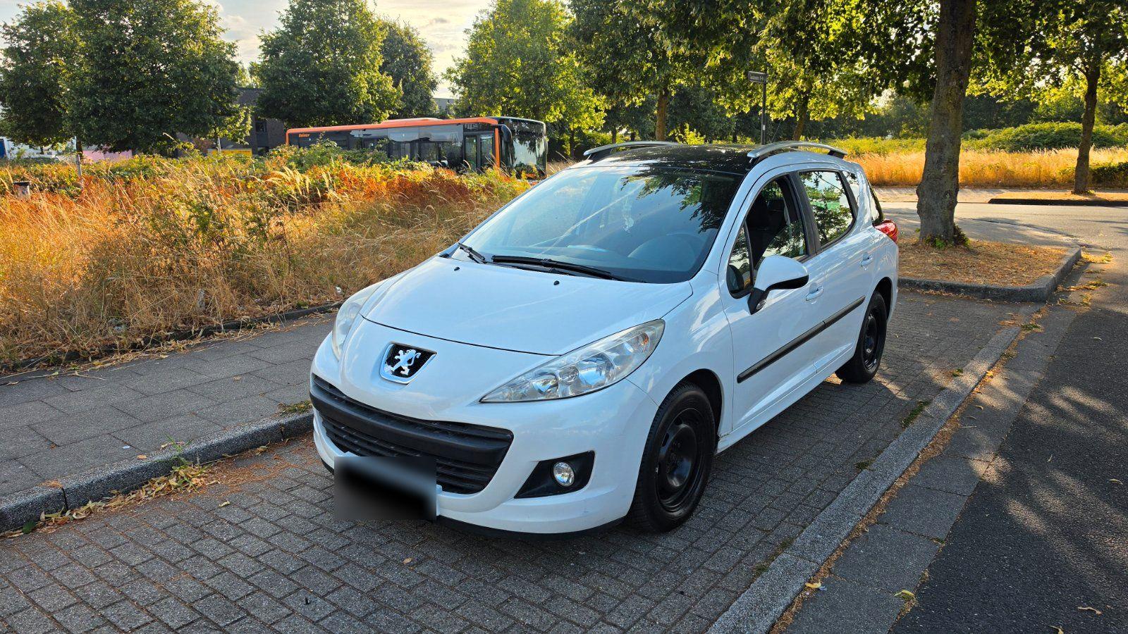 Peugeot 207 2010 — photo 5