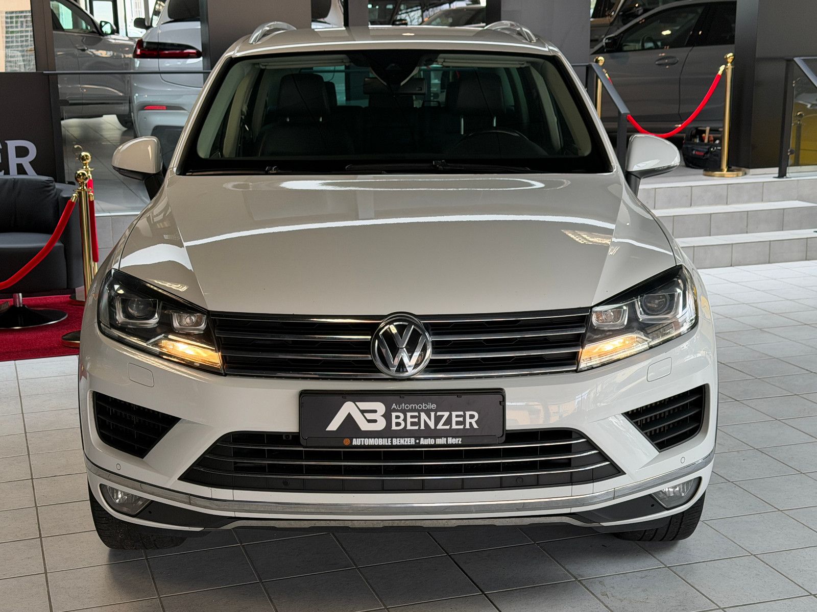 Fahrzeugabbildung Volkswagen Touareg V6 TDI BMT/Terrain Tech 4Mot/NAVI/LEDER