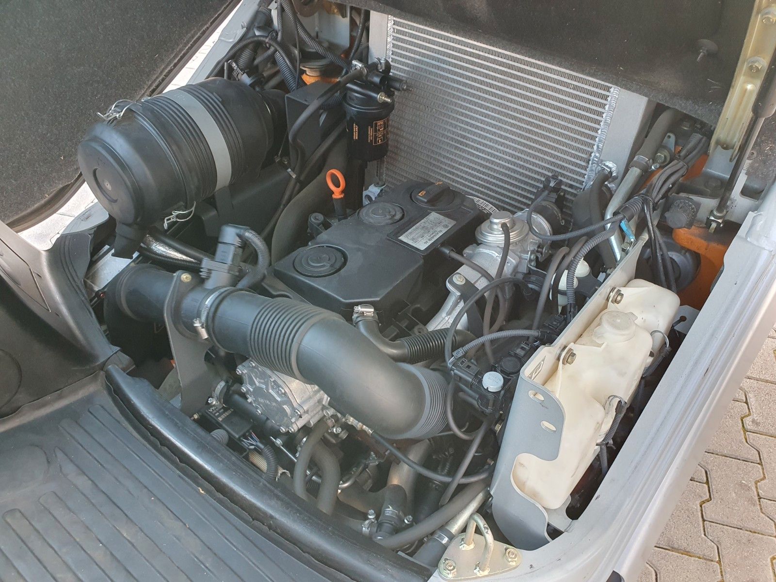 Fahrzeugabbildung Still RX70-35 / Triplex: 4.80m / nur 2.004h! / Klima