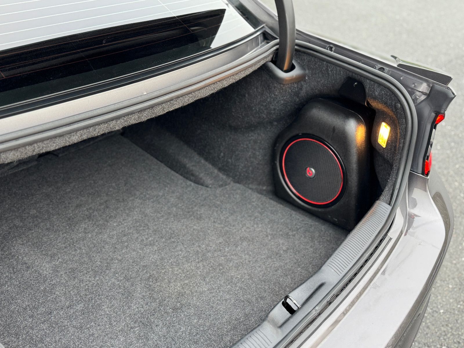 Fahrzeugabbildung Dodge Charger 3.6 SXT Rallye Navi 20" Kamera BEATS