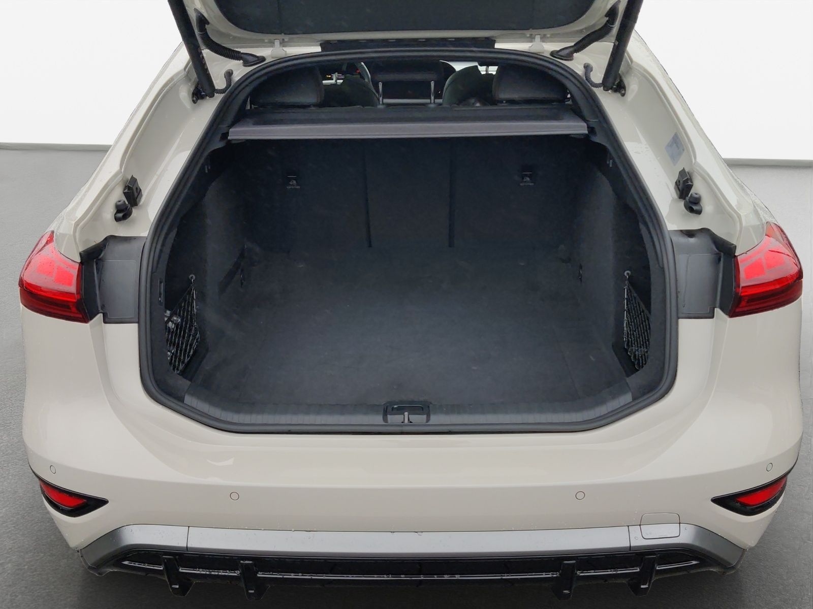Audi A6 e-tron - Bild 11