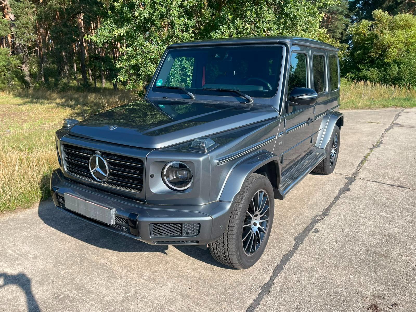 Mercedes-Benz G 500