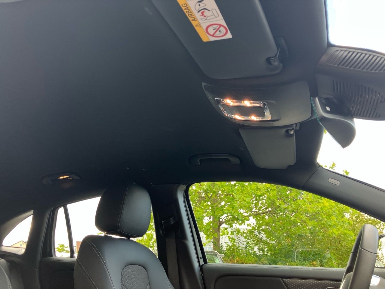 Fahrzeugabbildung Mercedes-Benz GLA 200 d AHK+MULTIBEAM+EL.HECKKL+KAMERA+SHZ+