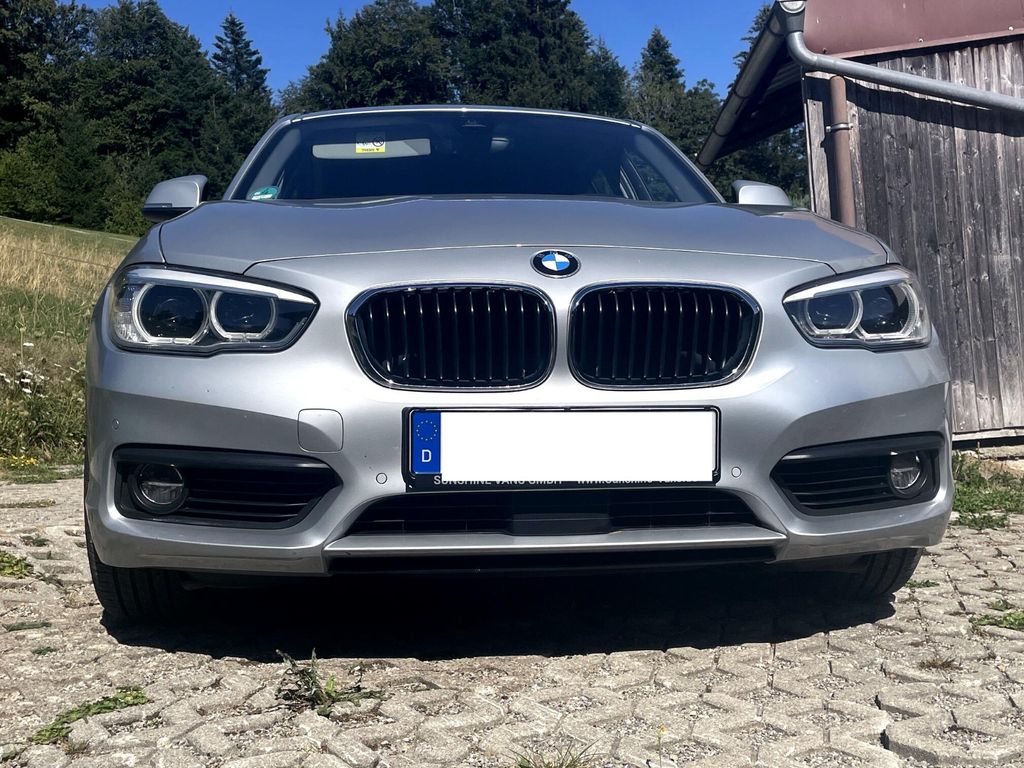 Image of BMW 120