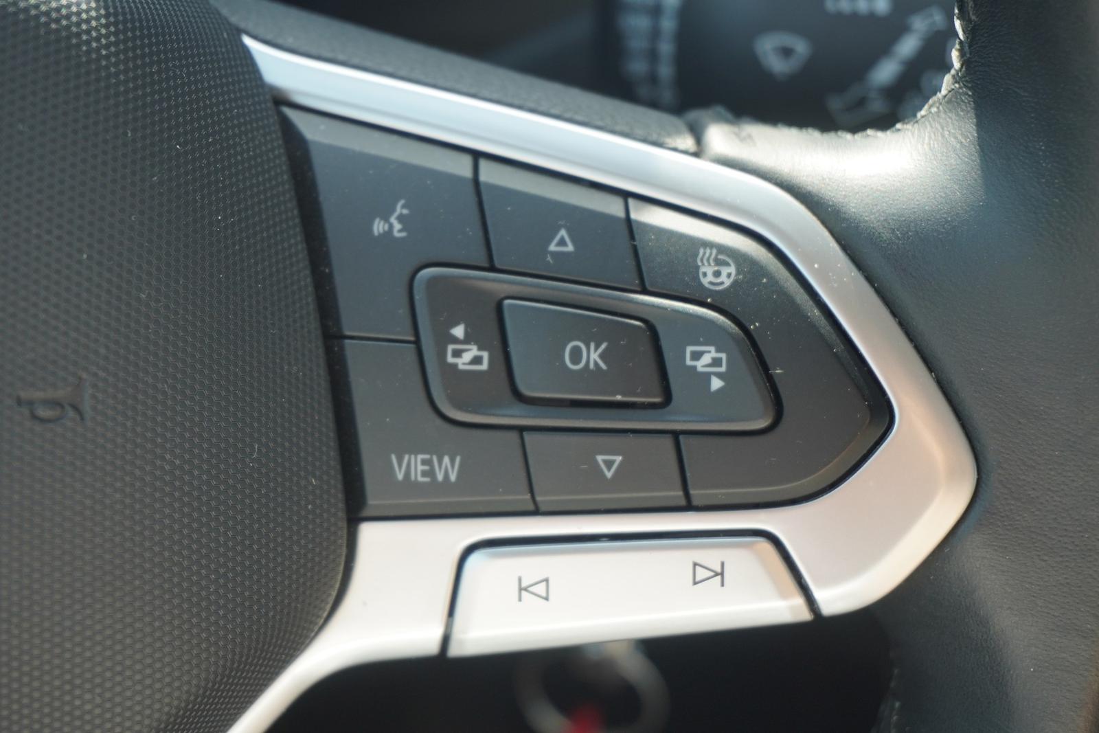 Volkswagen Tiguan 1.5 TSI Life LED Navi ACC Totwinkel AHK, миниатюра 15