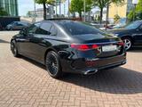 Mercedes-Benz E 200 9GT AMG LINE PREMIUM PLUS MBUX SUPERSCREEN - Mercedes-Benz E 200 mit Benzin-Antrieb: Schiebedach, Limousine