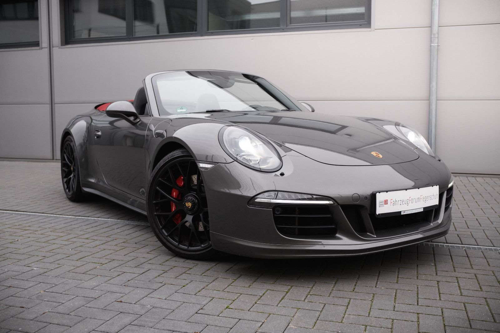 Fahrzeugabbildung Porsche 911/991.1 GTS Cabrio-el. 18Wegesitz-DAB-BOSE
