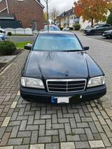 Mercedes-Benz Mercedes C180 - gebrauchte Mercedes-Benz C 180 aus dem Jahr 1993