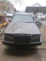 Mercedes-Benz 200 TD W124 - gebrauchte Mercedes-Benz 200 aus dem Jahr 1990