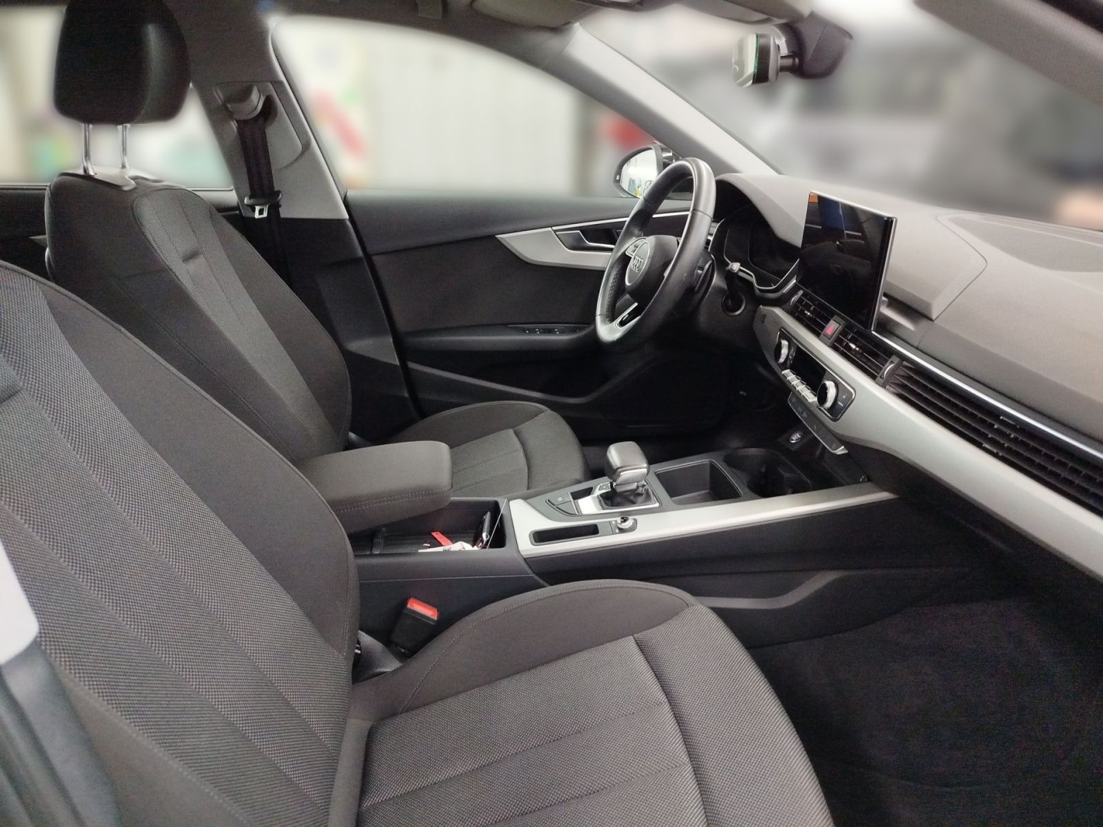 Audi A4 - Bild 12