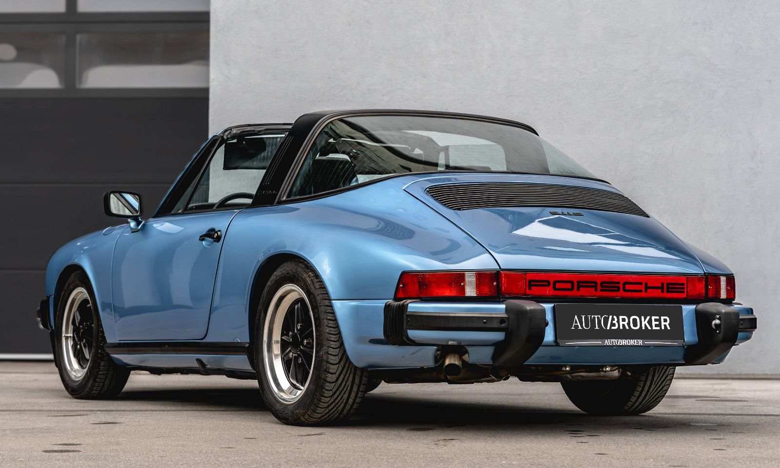 Porsche 911 – pogled 7